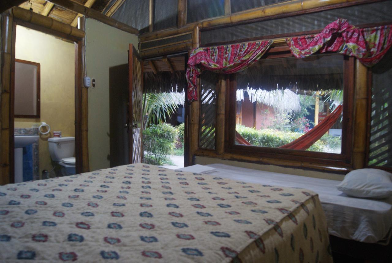 Hotel Sumpa Montañita Oda fotoğraf